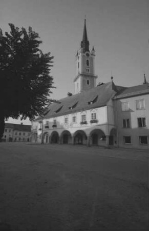 Rohrbach: Rathaus und Kirche