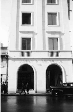 Bukarest: Libraria Buchholz, Außenansicht