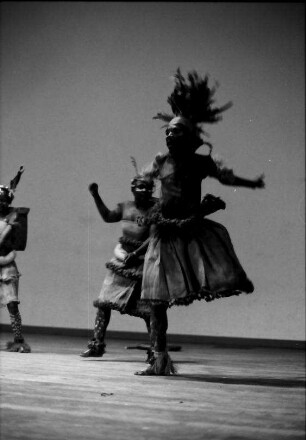 Basel: Zaire, Tanzgruppen