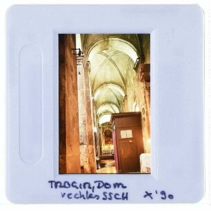 Trogir, Kathedrale hl. Laurentius : Innenansicht rechtes Seitenschiff