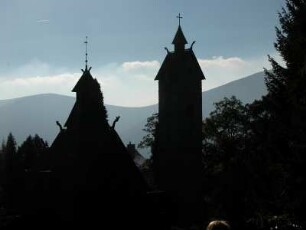 Holzkirche Wang beim Kurort Karpacz, 13. Jahrhundert, aus Norwegen im 19. Jh. hierher umgesetzt