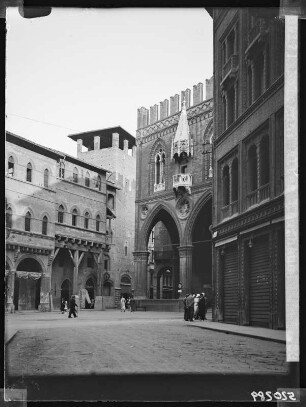Bologna: altes Kaufhaus