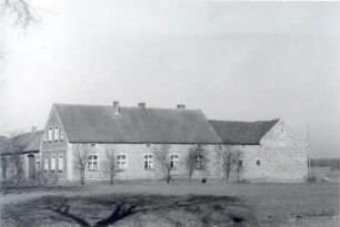 Bauernhof in Sabrodt : Bauwesen - Exterieur. Ort: Zabrod / Sabrodt. Vollanblick eines Anwesens.