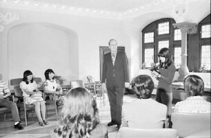 Freiburg: Besuch einer japanischen Delegation im Rathaus, Empfang durch ...