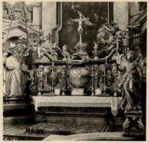 Dürnstein, Stiftskirche, Altar