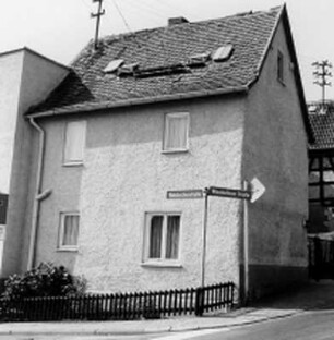 Eppstein, Wiesbadener Straße 13
