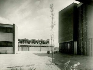 Volksschule Heusenstamm, 1966