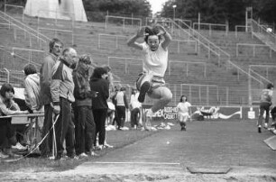 Leichtathletik-Kreisausscheidungen im Rahmen der Aktion "Jugend trainiert für Olympia" im Wildparkstadion