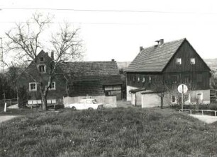 Cossebaude-Niederwartha, Hermann-Große-Straße 3. Dreiseithof (1910 Wohnhaus)