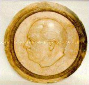 Bildnisrelief Wilhelm Pieck