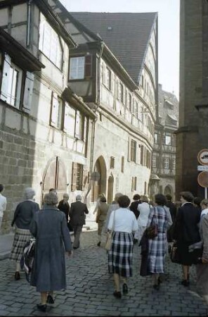 Esslingen: Altstadtstraße mit Giebelhaus