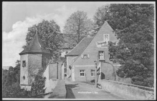 Mutzschen. Brücke zum Schloss