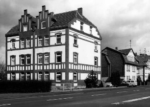 Gartenstraße: Südliche Randbebauung von Haus Nr. 4 - 12 und nördliche Randbebauung von Haus Nr. 1 - 17, einschließlich 'Botanischer Garten'; Eschwege, Gesamtanlage