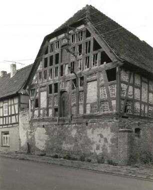 Breunsdorf, Nr. 18. Bauernhof (1. D. 19. Jh.)
