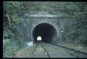 Tullauer Tunnel, Länge 129,40 m, Portal in km 62+339