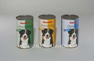 Drei Hundefutter-Dosen der "Reichelt" Eigenmarke