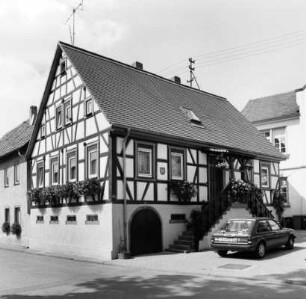 Ehem. Lehrerhaus; Bensheim, Märkerwaldstraße 86