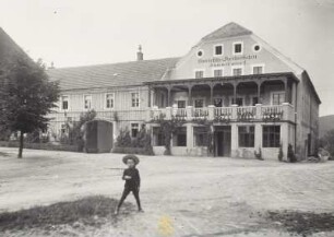 Kunnersdorf, Gerichtskretscham : Kunnersdorf. Gerichtskretscham, Straßenansicht