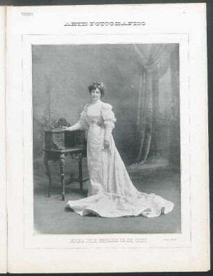 [Fotografía de] Arte Fotográfico - Señora Julia Ferradas de del Campo