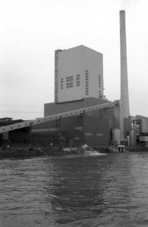 Rheinau/Altrip: Industriewerk