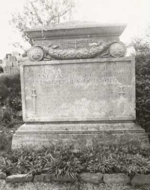 Denkmal für die Gefallenen des 1. Weltkrieges : Denkmal für die Gefallenen des 1. Weltkrieges. Sandstein (um 1920). Glashütte-Johnsbach