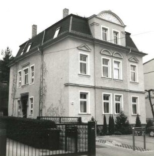 Dresden-Trachenberge, Kändlerstraße 20. Wohnhaus. Straßenansicht