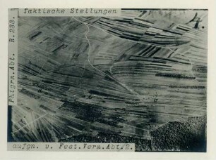 Foto von taktischen Stellungen (Luftbild)
