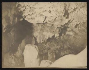 [176]: Loltún / (Yucatán) : Kalksteinhöhle
