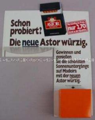 Werbeaufsteller für "Astor Würzig"-Zigaretten,"Die neue Astor würzig."
