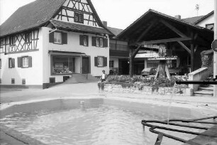 Weil-Ötlingen: Brunnen, Hintergrund Trotte