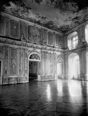 Schloss Augustusburg — Saal