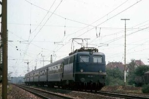Vaihingen/Enz Nord Lok 110 196 D-Zug UIC-X-Wagen