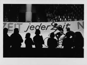 Winterbahnrennen in der Werner-Seelenbinder-Halle