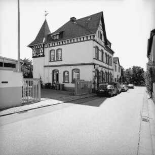 Ehemaliges Postgebäude; Geisenheim, Poststraße 4