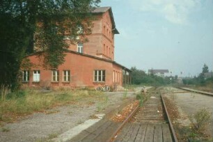 Wemding Empfangsgebäude Bahnsteig Ausfahrsignale