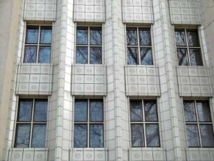 Berlin: Hochhaus an der Weberwiese