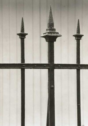 Dresden-Neustadt, Radeberger Straße 14. Grundstück. Detail der Einfriedung