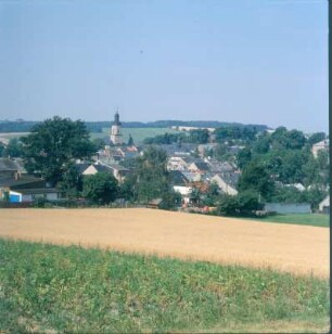 Pausa. Stadtansicht mit Stadtkirche St. Michaelis. Blick nach Westen