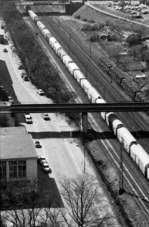 Freiburg: Güterzuglinie mit Breisacher Bahn