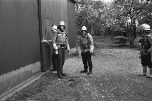 Amtsfeuerwehrfest in Kronshorst: Feuerwehren üben Einsatz bei einem simulierten Großbrand eines Bauernhofes