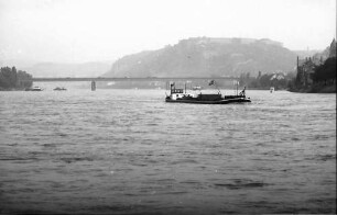Koblenz: Blick auf Autobrücke und Ehrenbreitstein