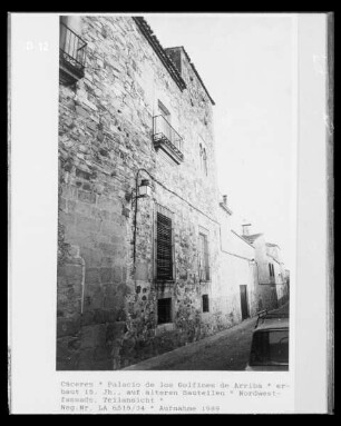 Casa-Palacio de los Golfines de Arriba