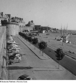 Saint-Malo (Frankreich), Quai Saint-Louis, Parkplatz