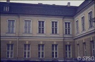 Berlin, Schloss Charlottenburg, Ehrenhof, Fassade.