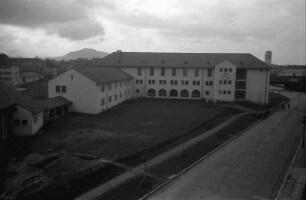 Freiburg: Lortzingschule; Ansicht von Norden; oben