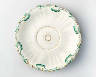 Untertasse "Moabiter baroque Form"