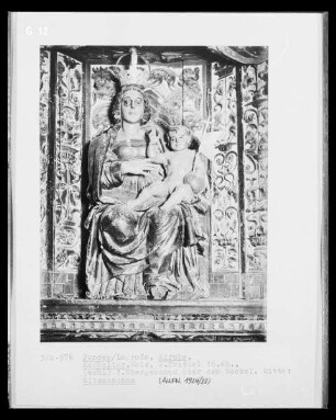 Hochaltar, Detail, 1. Obergeschoss, Mitte: Madonna
