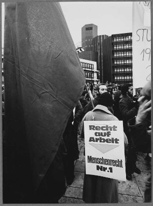 Demonstration "Recht auf Arbeit und Bildung", 10. Dezember 1977 in Essen