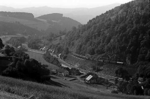 Blick in das untere Höllental bei Buchenbach