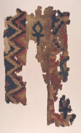 Fragment eines Behanges mit Henkelkreuzen